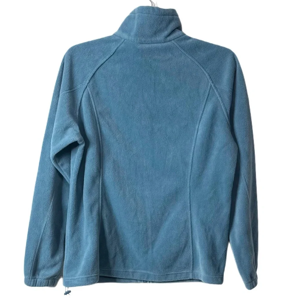 Columbia stains hem